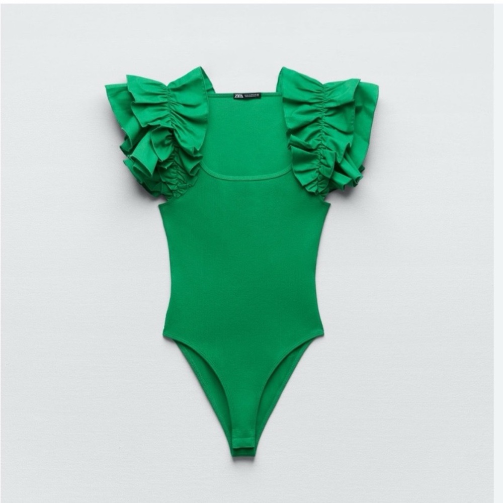 πΏ ZARA GREEN BUTTERFLY SLEEVE RIBBED BODYSUIT! - Picture 13 of 16